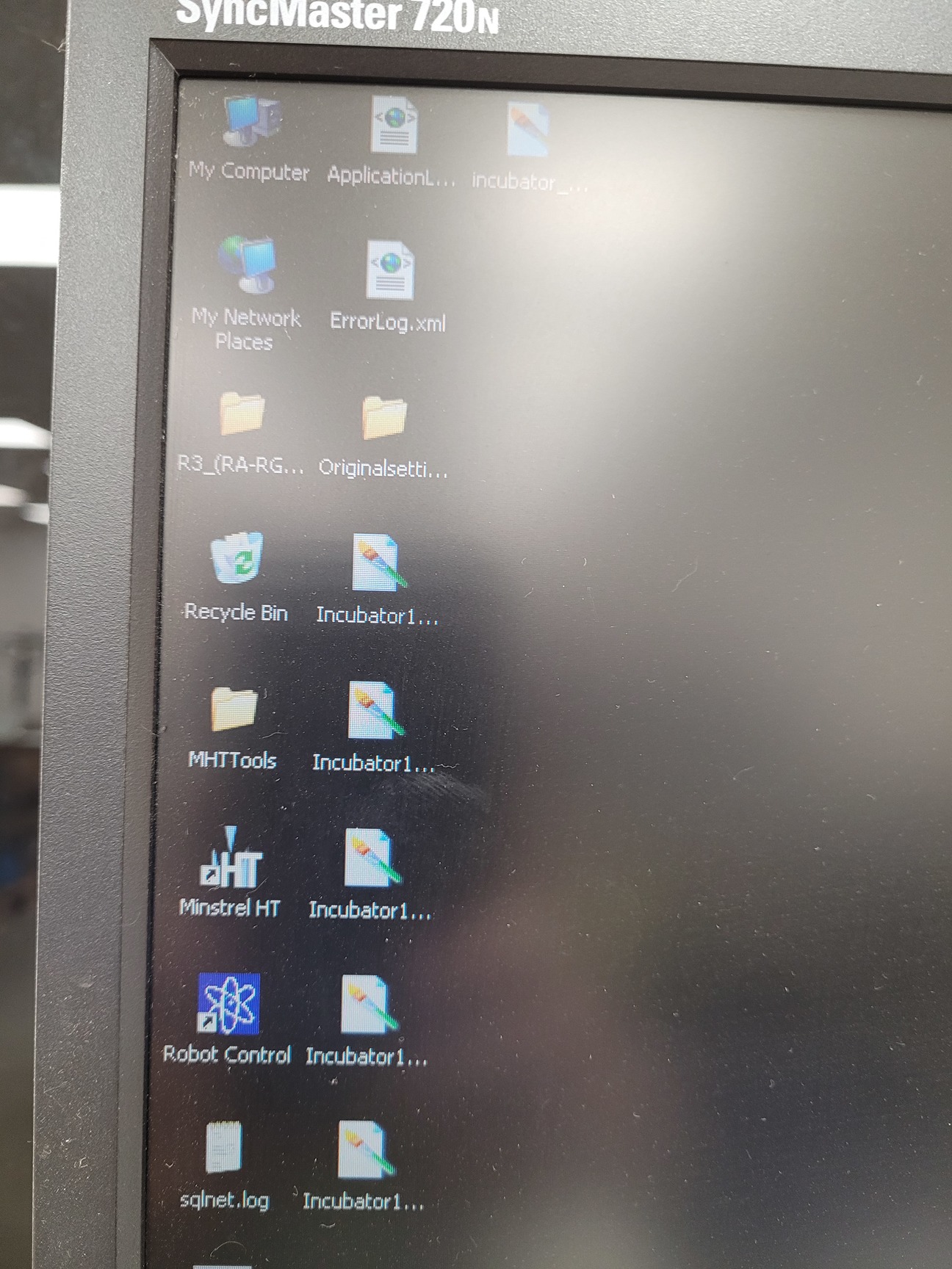 Image of CrystalMation Rigaku Minstrel HT & Gallery 700 Incubator System Lab