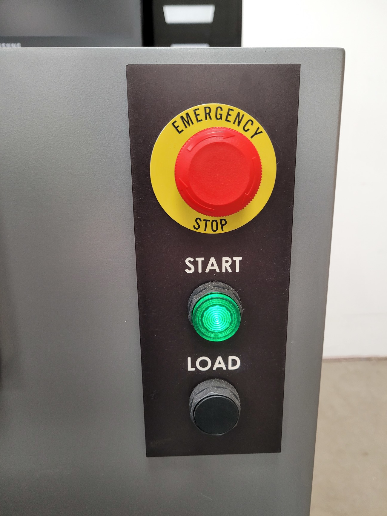 Image of CrystalMation Rigaku Minstrel HT & Gallery 700 Incubator System Lab