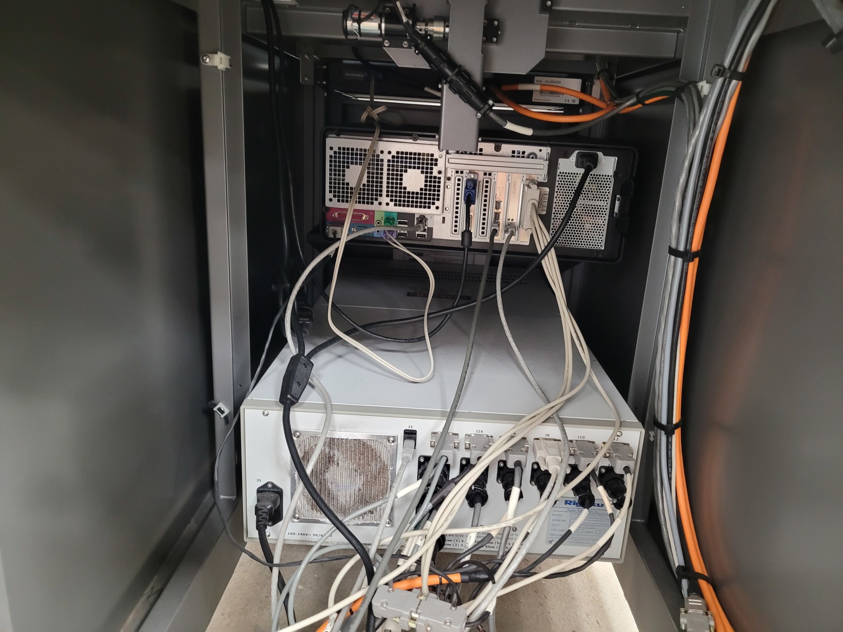 Image of CrystalMation Rigaku Minstrel HT & Gallery 700 Incubator System Lab