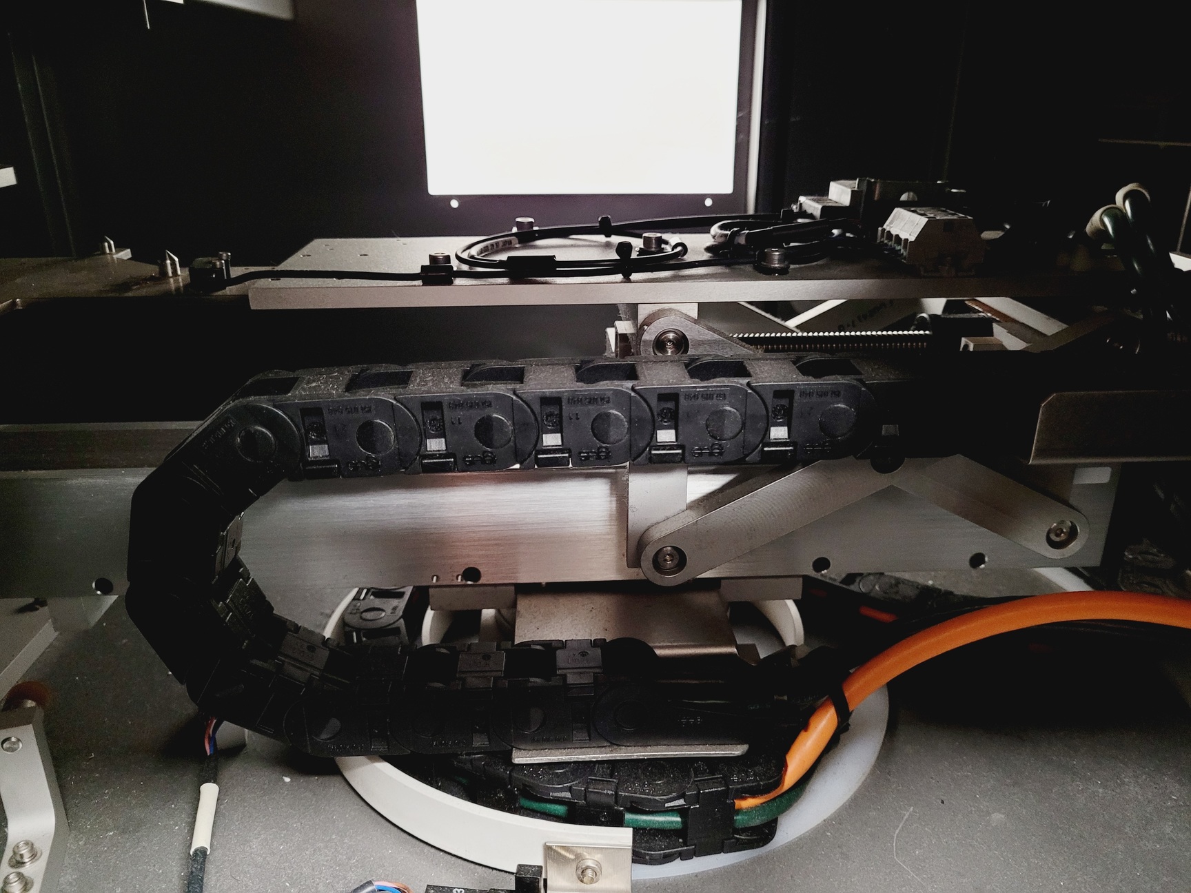 Image of CrystalMation Rigaku Minstrel HT & Gallery 700 Incubator System Lab