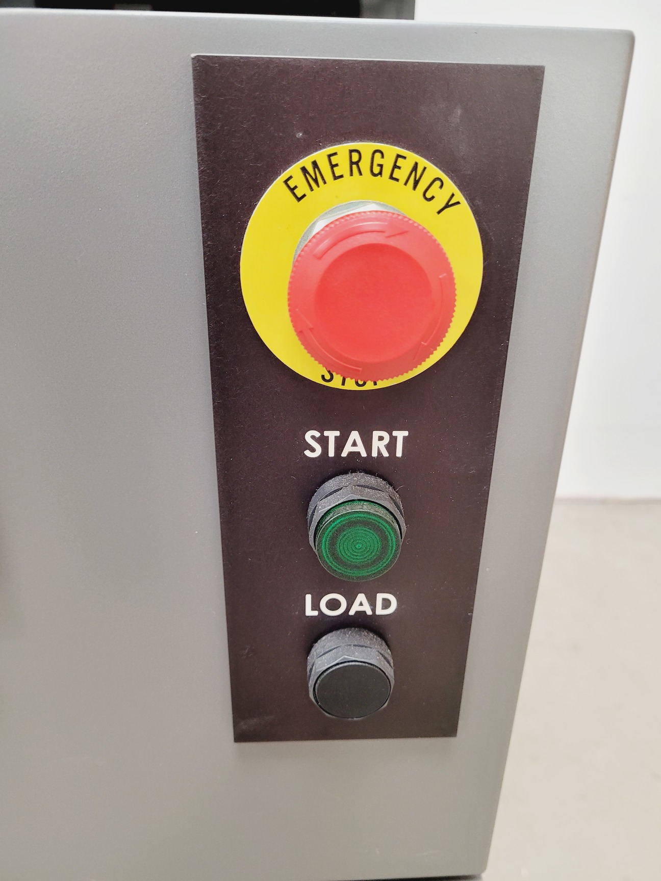 Image of CrystalMation Rigaku Minstrel HT & Gallery 700 Incubator System Lab