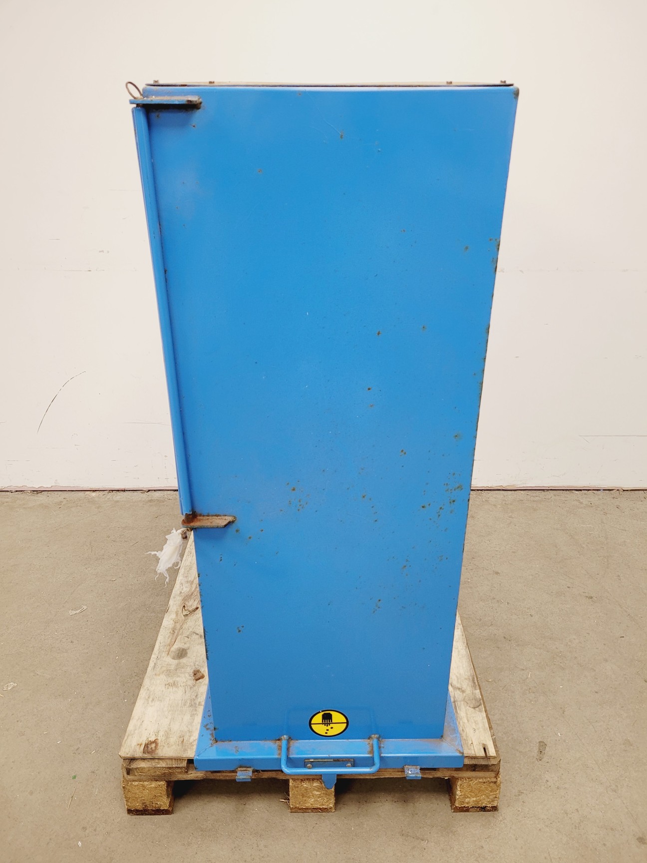 Image of Mil-Tek Polystyrene Compactor  Model - EPS 900 & MT-1 Compressor