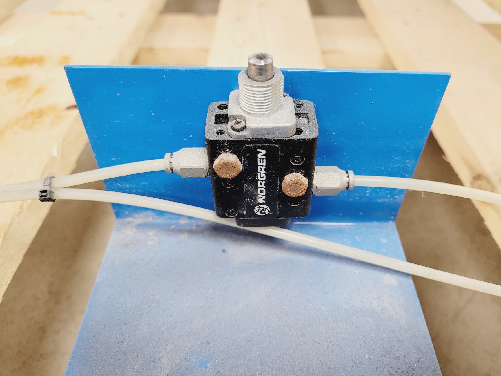Image of CBI Equipment Air Blast Shot Blaster Blasting Cabinet/Machine