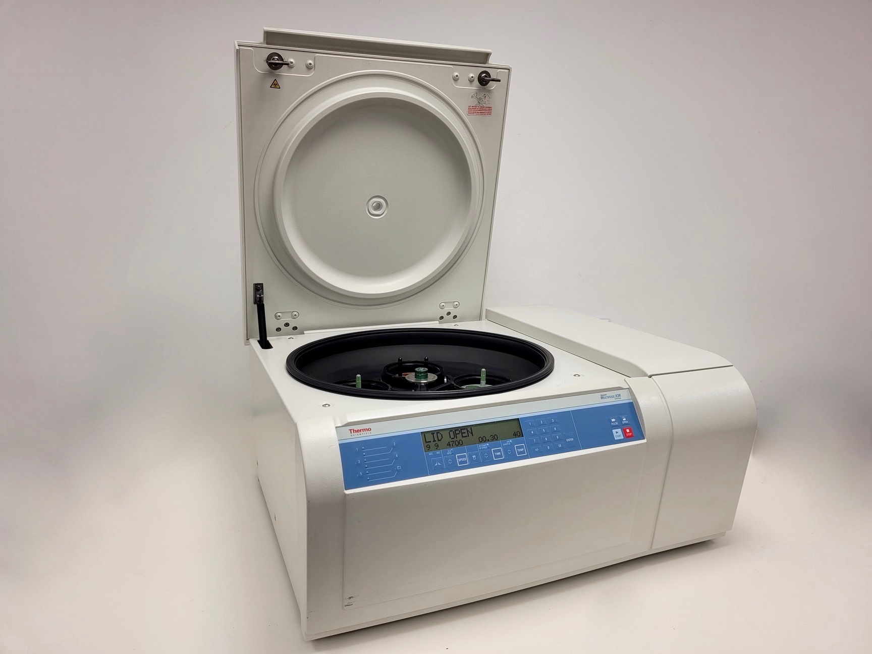 Image of Thermo Scientific Heraeus Multifuge X3R Centrifuge with 4700RPM Rotor Lab