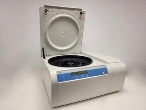 Thumbnail image of Thermo Scientific Heraeus Multifuge X3R Centrifuge with 4700RPM Rotor Lab