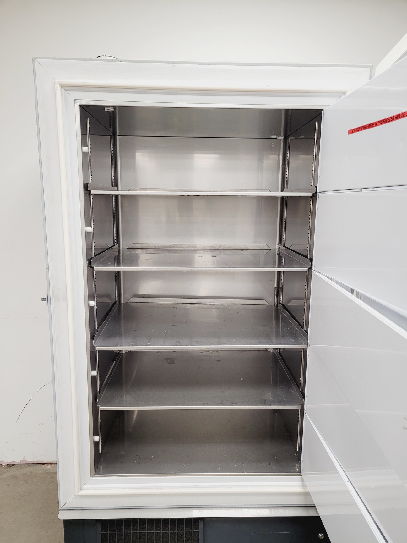 Image of RS Biotech Ultra Low Temp Laboratory Freezer Model - Eclipse 600 Lab