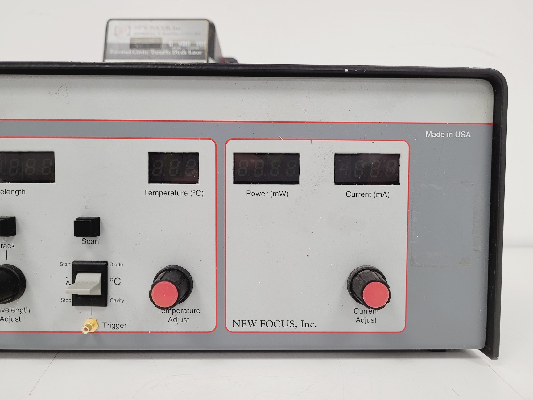 Image of New Focus Laser Controller Model 6200 with External Cavity Tunable Diode Laser 