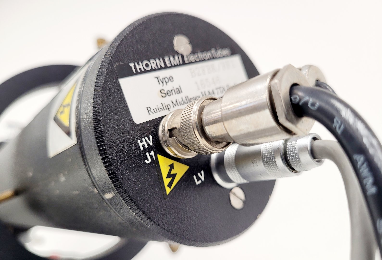 Image of Brookhaven Instruments Model BI-200SM Light Scattering Research Goniometer Lab
