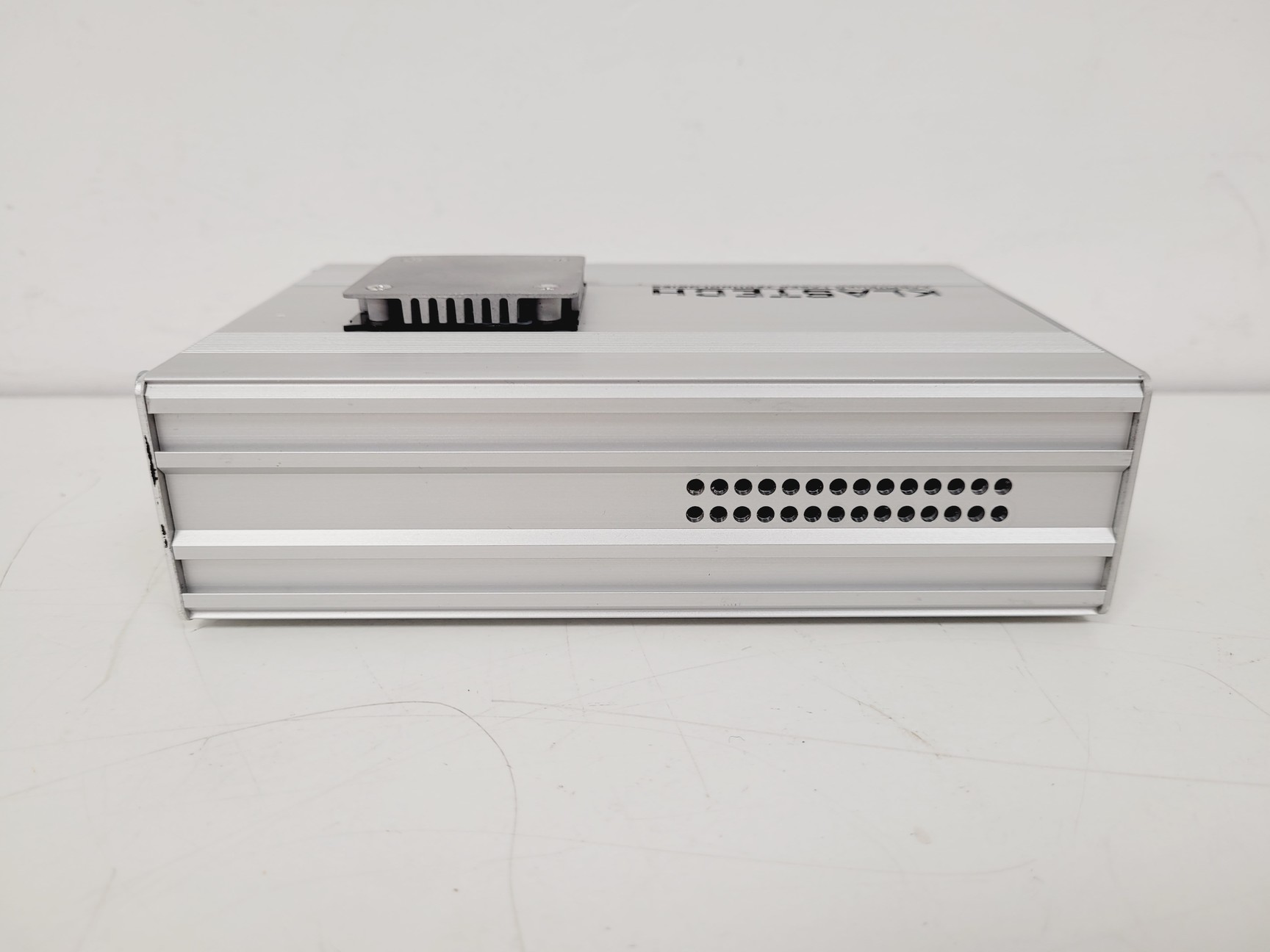 Image of Klastech C3.78 Laser Controller with XP AED100US19 Power Supply Lab