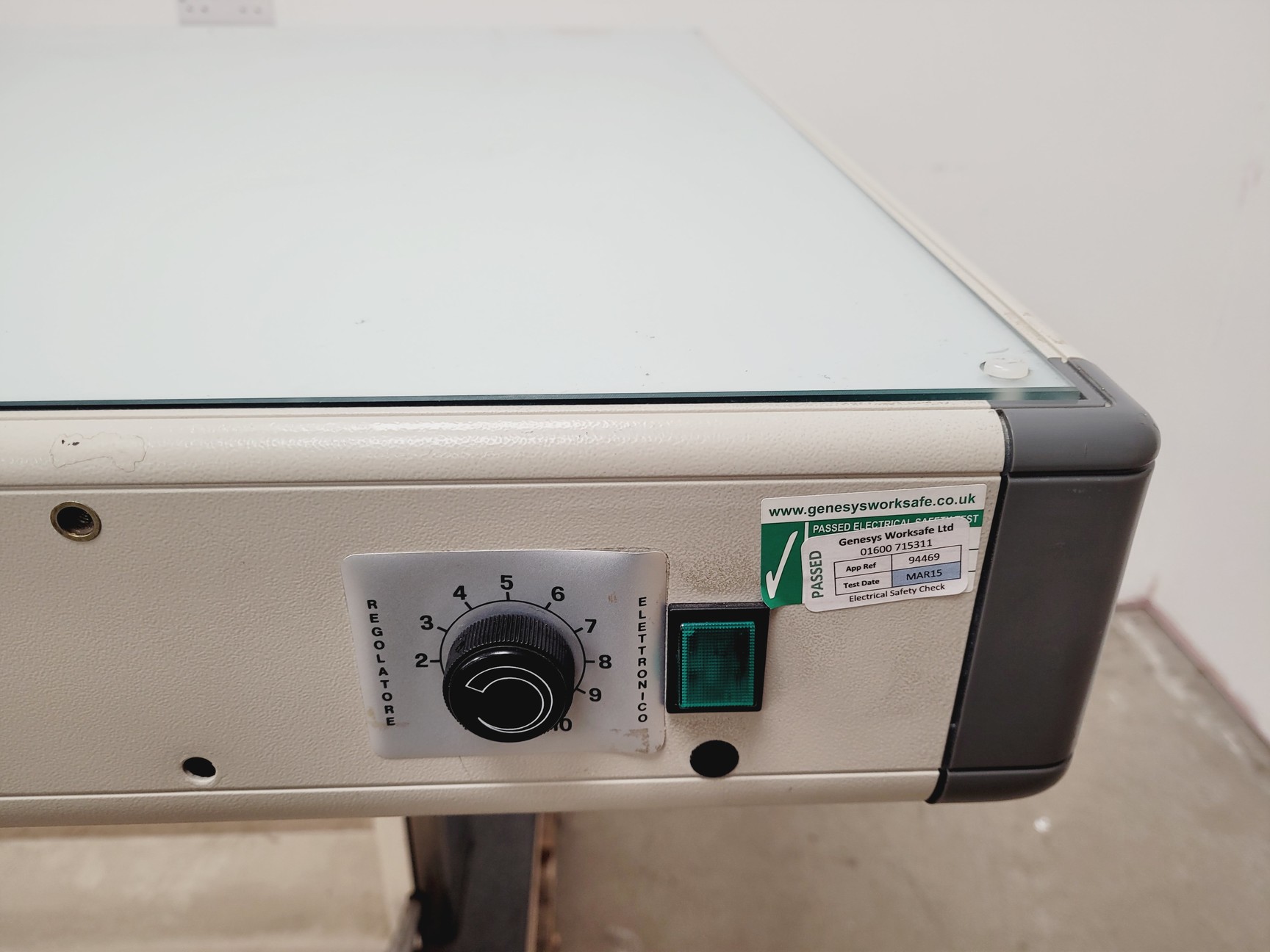 Image of Neolt Illuminated  Drawing Table/Board with Tilt Control  Model - LUX 100X150