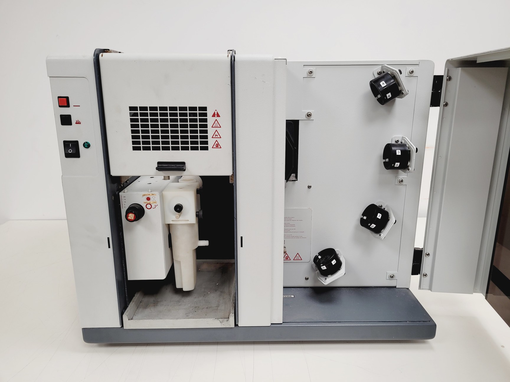 Image of Varian SpectrAA Atomic Absorption Spectrometer  Model - 220FS 