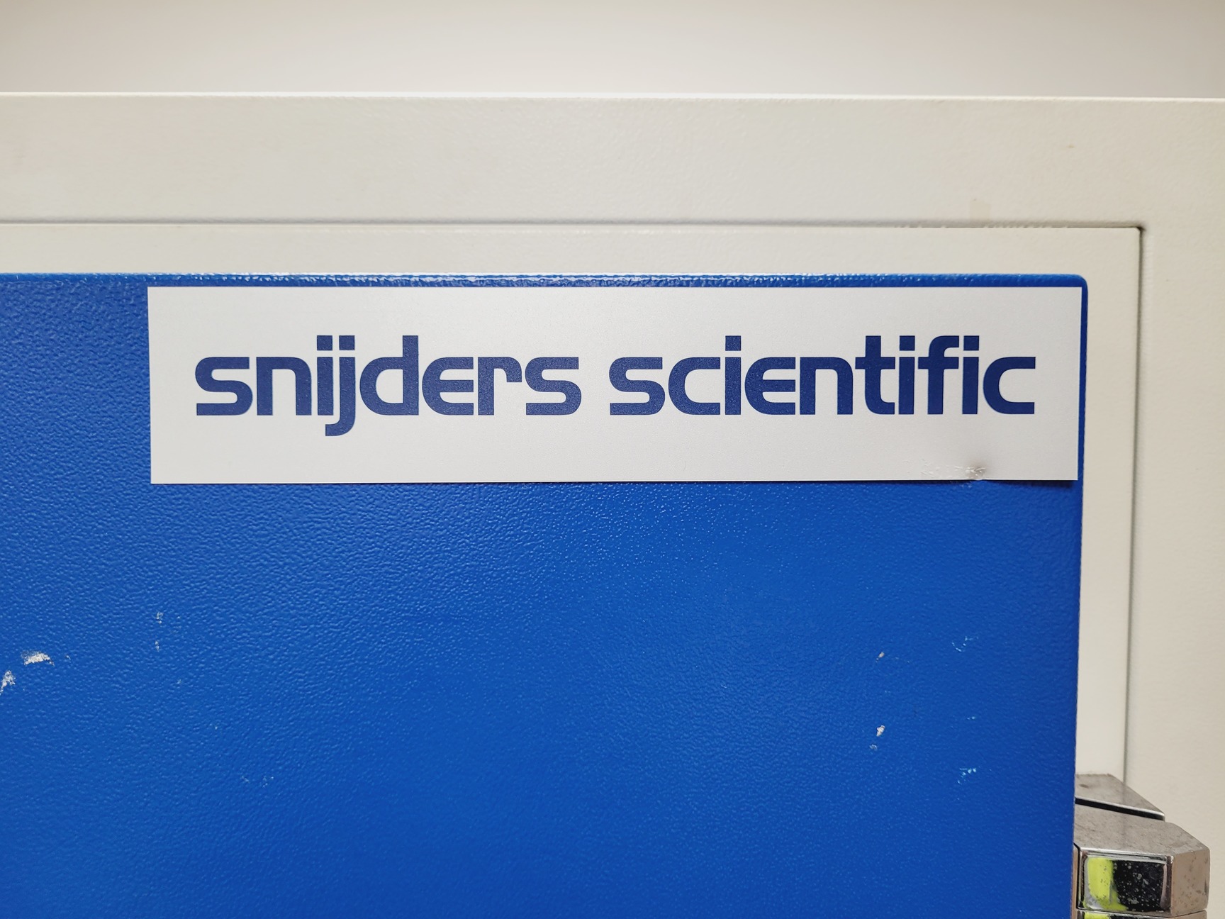 Image of Snijders Scientific ECD01E Growth Chamber Climate System Lab