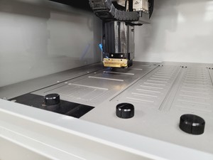 Thumbnail image of Genetix QArray 2 Microarray Printer Plant Cloning Unit Lab (No Control Unit)