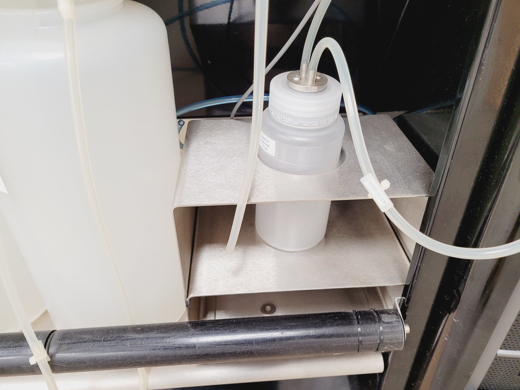 Image of Genetix QArray 2 Microarray Printer Plant Cloning Unit Lab (No Control Unit)