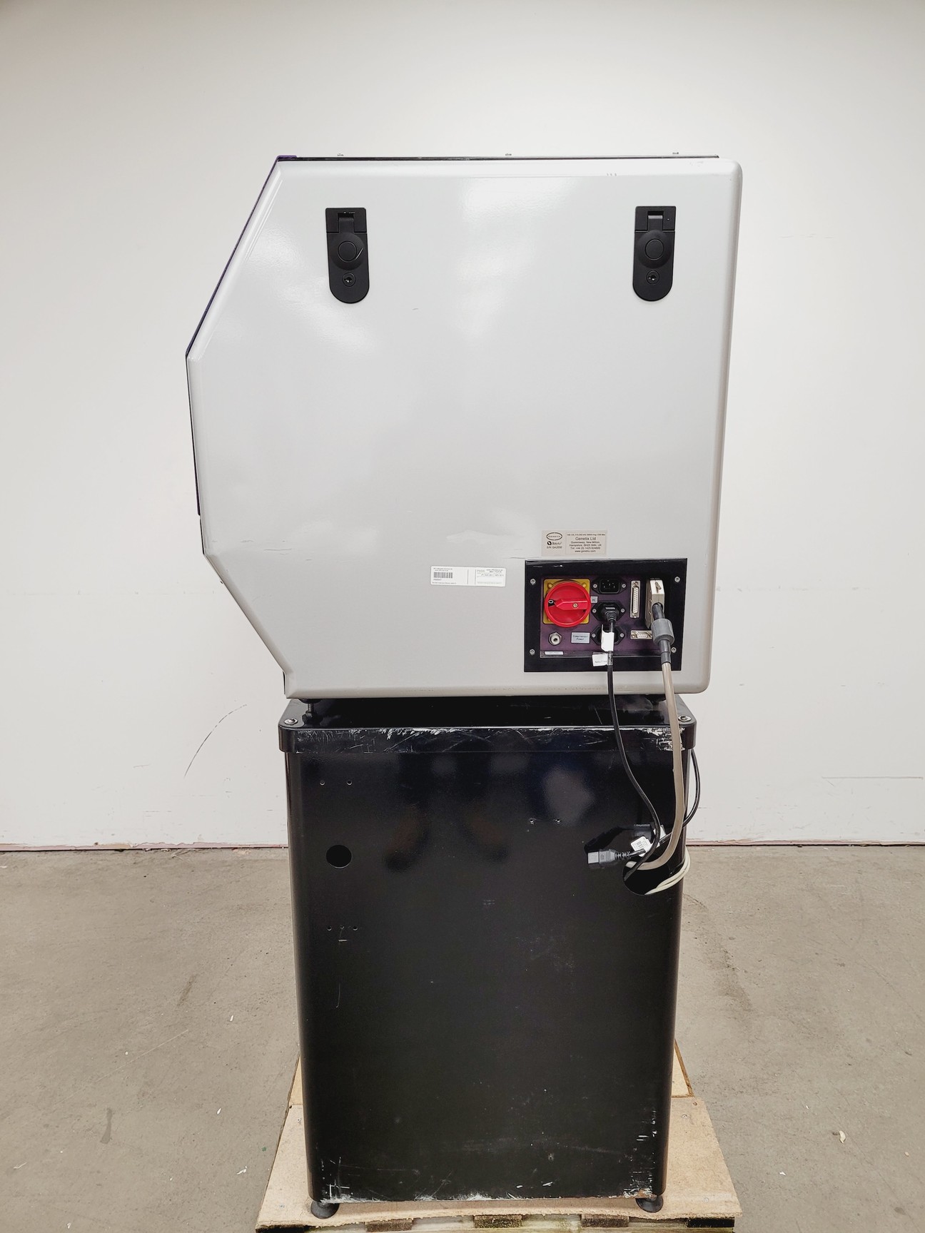 Image of Genetix QArray 2 Microarray Printer Plant Cloning Unit Lab (No Control Unit)