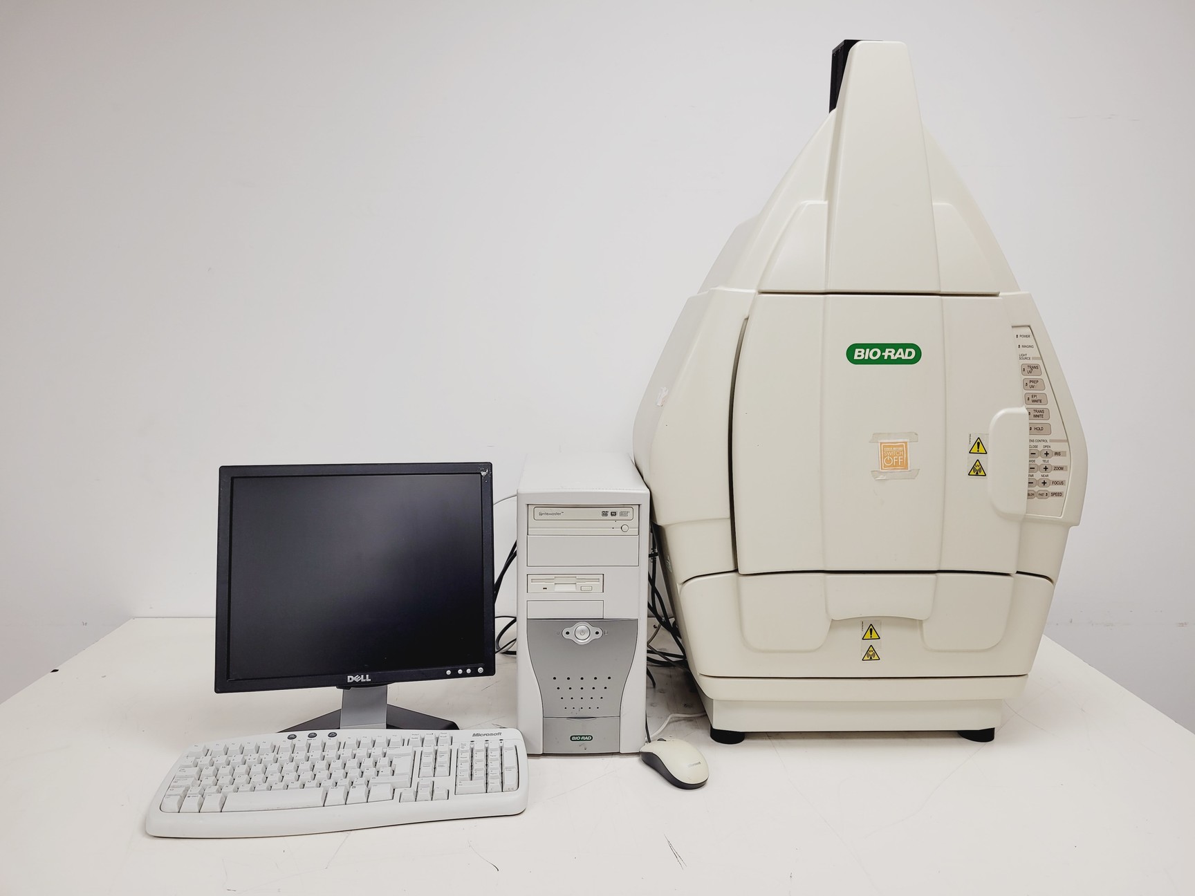 Image of Bio-Rad Universal Hood II XRS Imaging System with PC, Software & Camera Lab