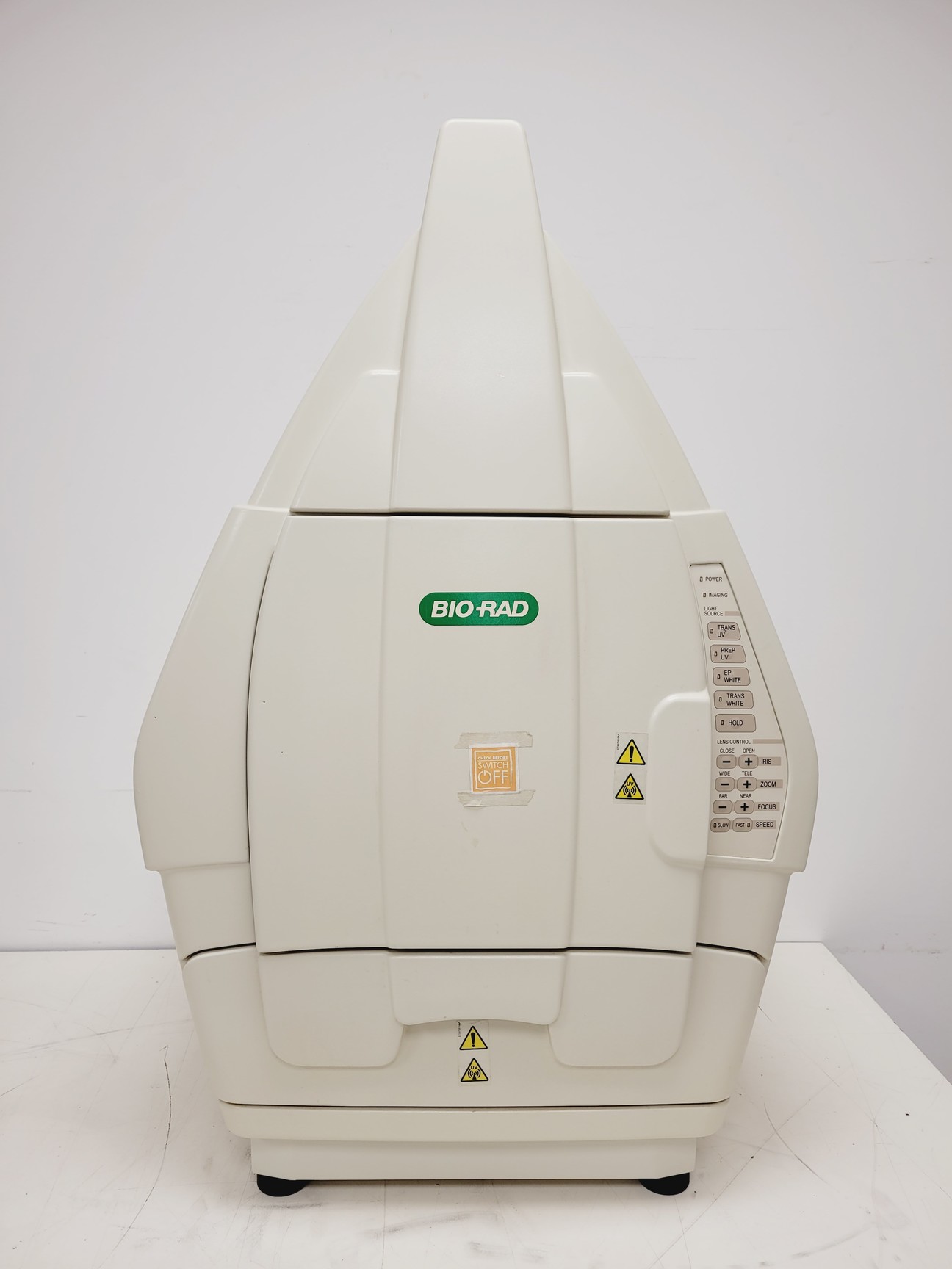 Image of Bio-Rad Universal Hood II XRS Imaging System with PC, Software & Camera Lab