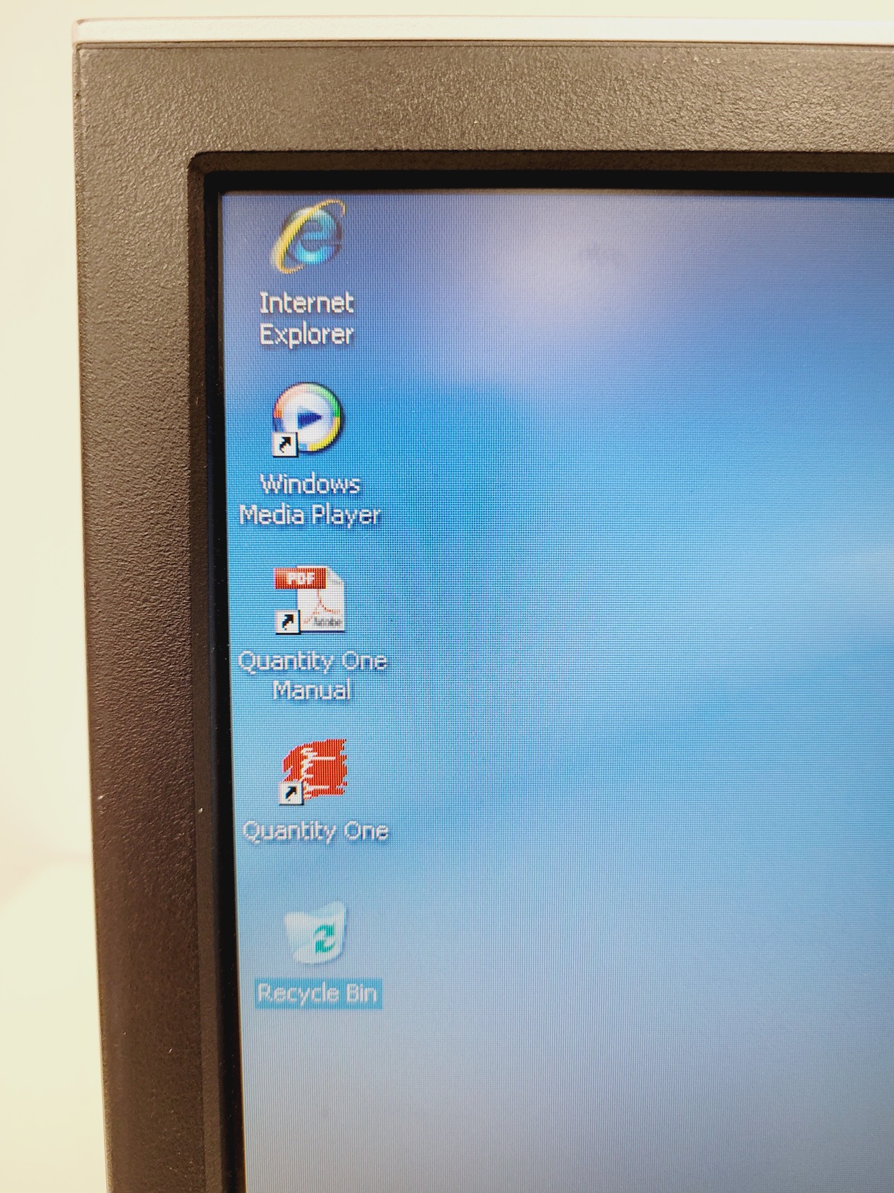 Image of Bio-Rad Universal Hood II XRS Imaging System with PC, Software & Camera Lab