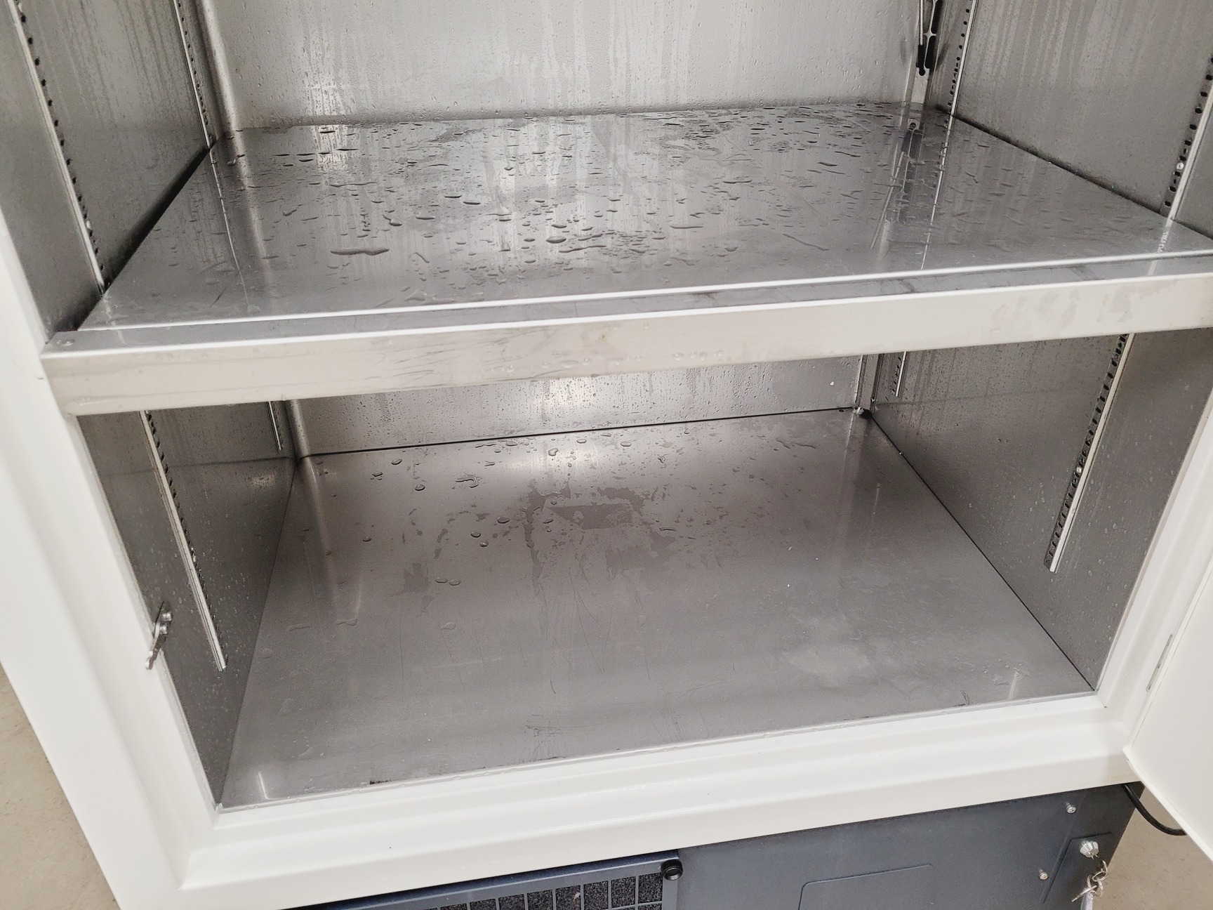 Image of New Brunswick Scientific U725 Innova -86 G Ultra Low Temperature Freezer  Lab