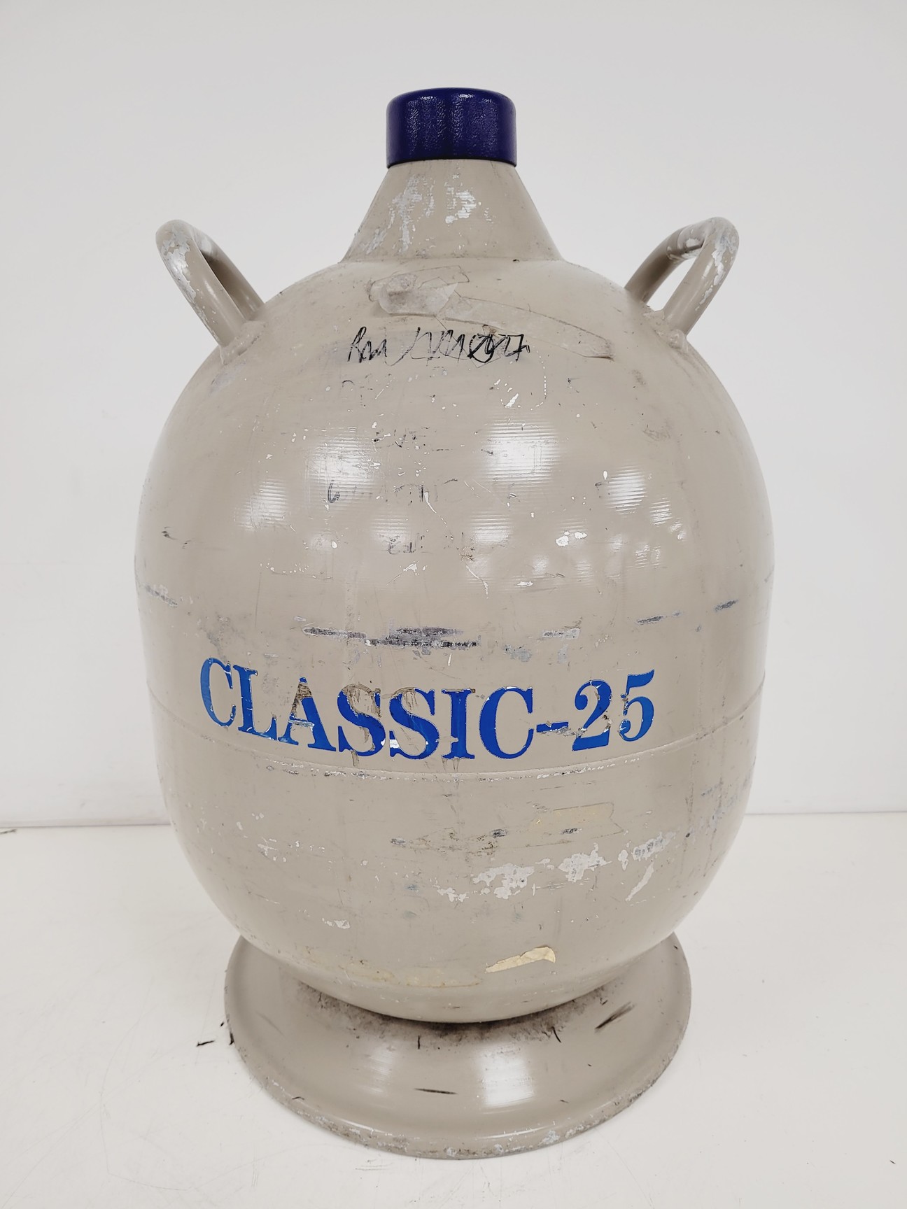 Image of Taylor Wharton Liquid Nitrogen Dewar  Model - Classic-25 Lab