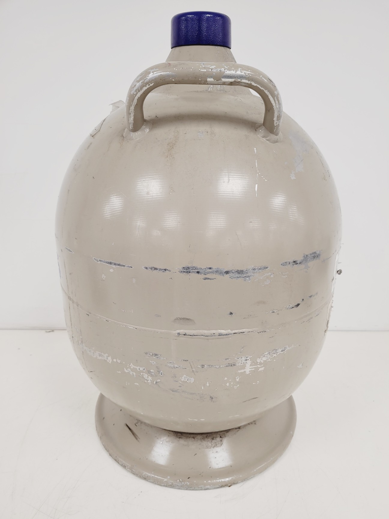 Image of Taylor Wharton Liquid Nitrogen Dewar  Model - Classic-25 Lab