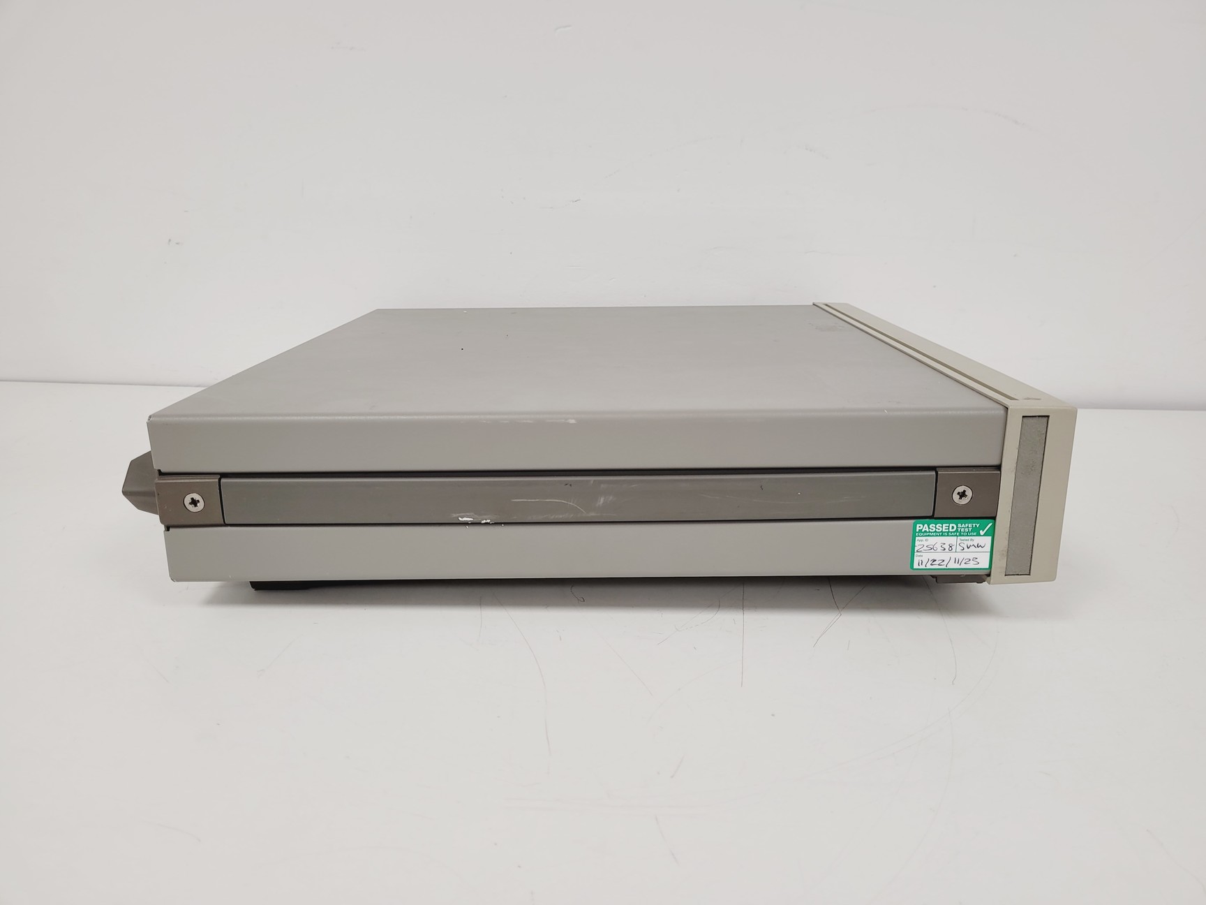 Image of Hewlett Packard Polarization Controller Model 8169A Lab