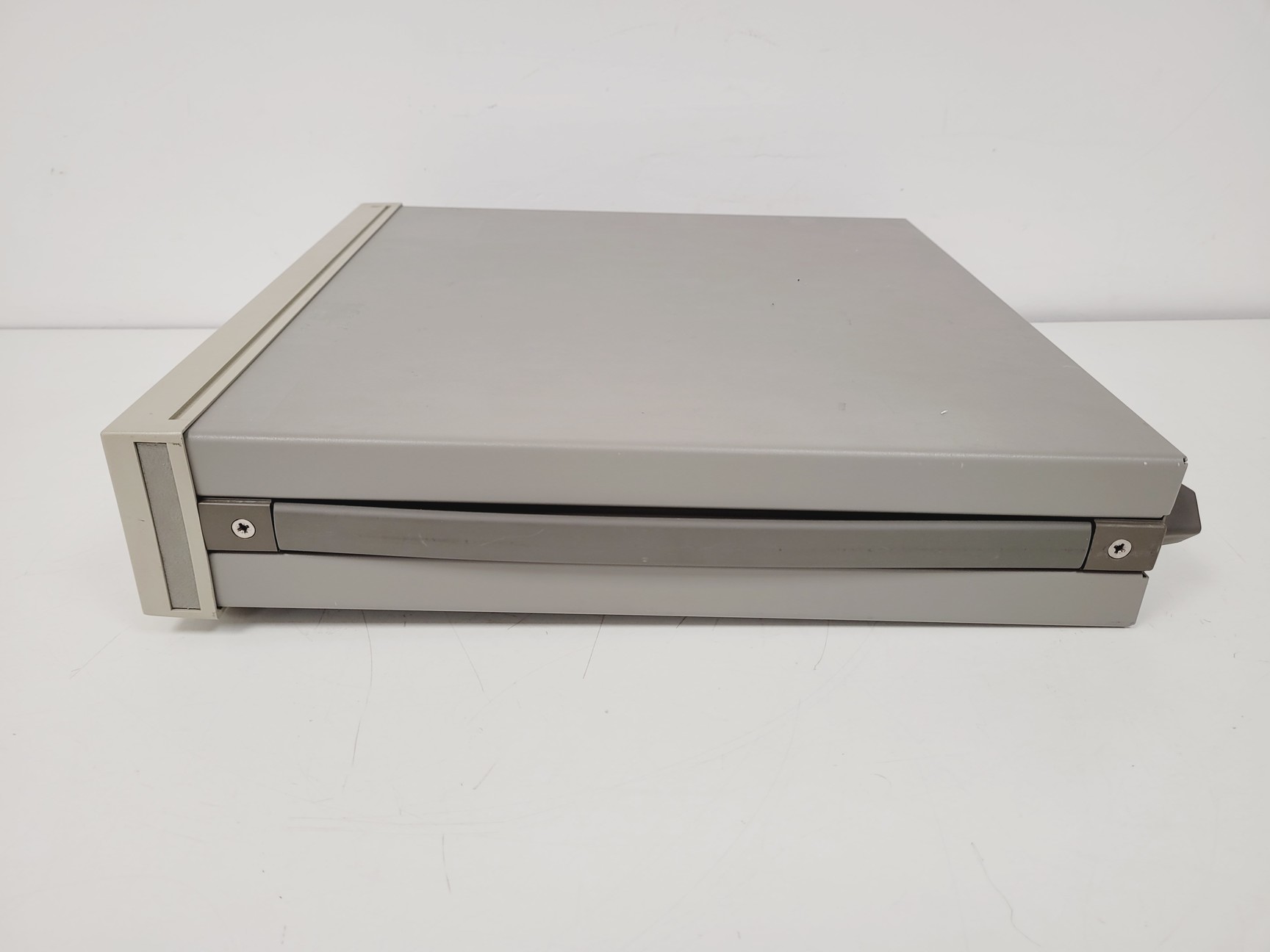 Image of Hewlett Packard Polarization Controller Model 8169A Lab