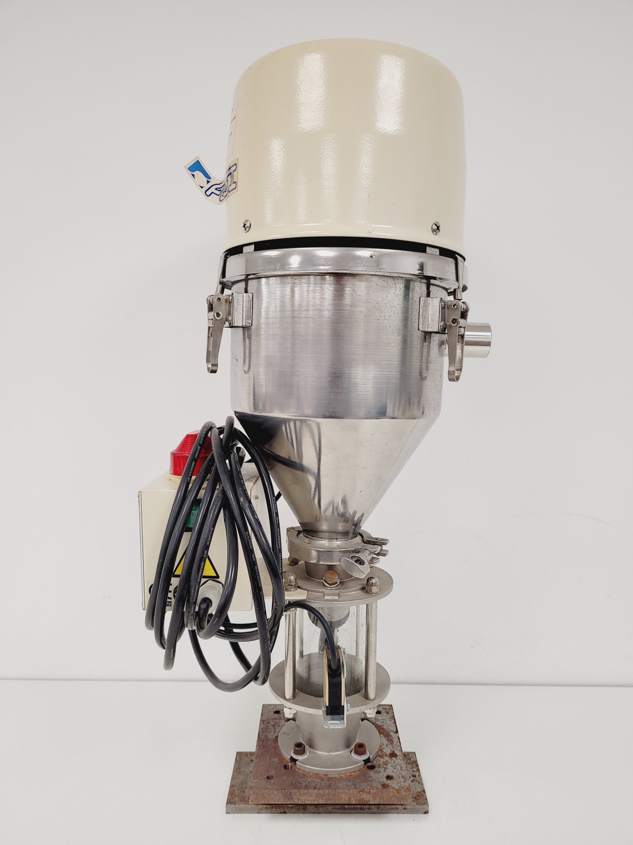 Image of FASI Single Hopper Loader Vacuum Model. EV6-40-FC Lab