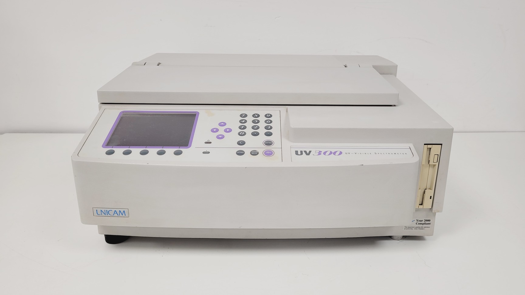 Image of Unicam UV330 UV/VIS Spectrophotometer  Lab Spares/Repairs