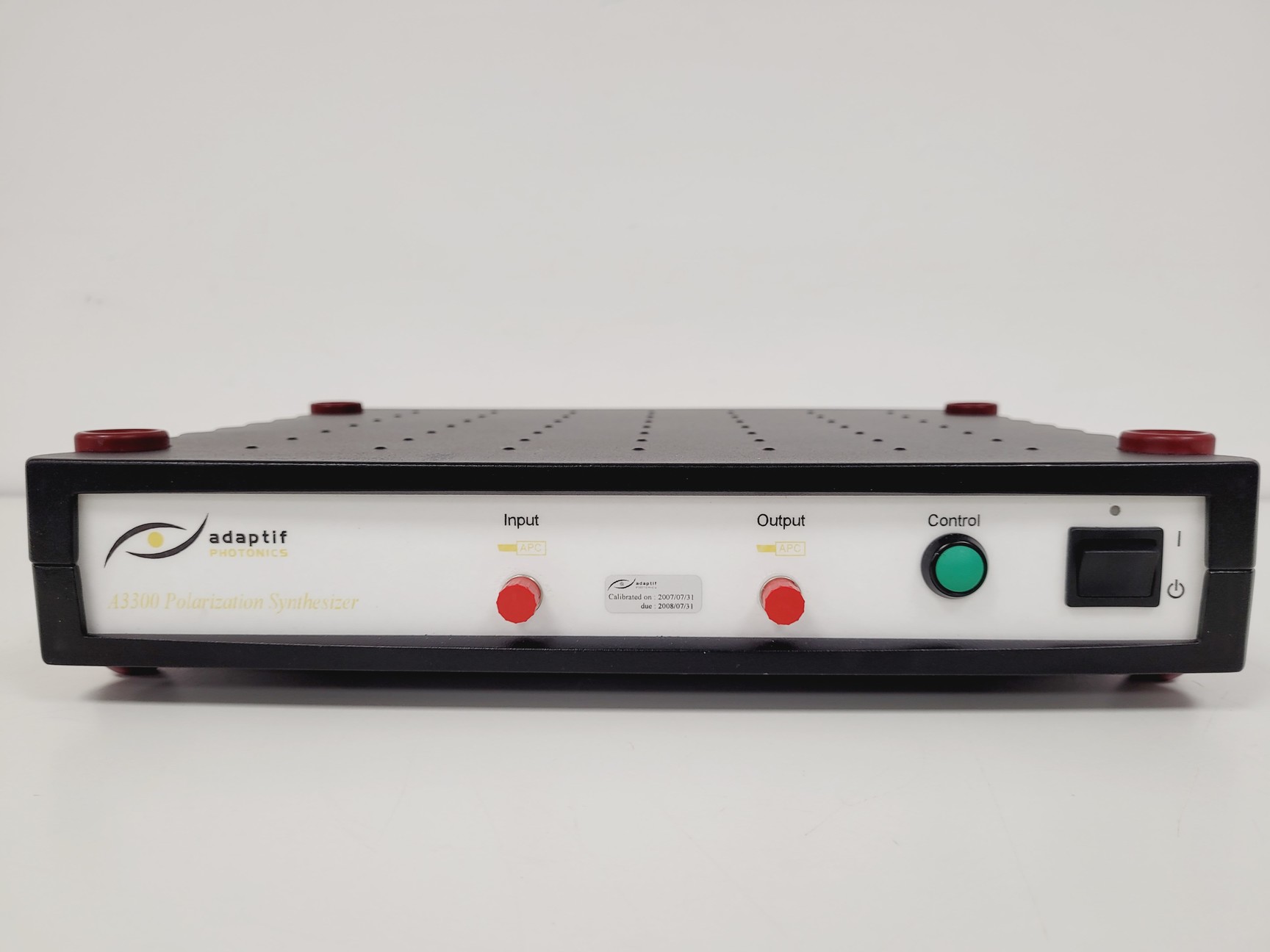 Image of Adaptif Phototonics Polarization Synthesizer Model. A3300 Lab