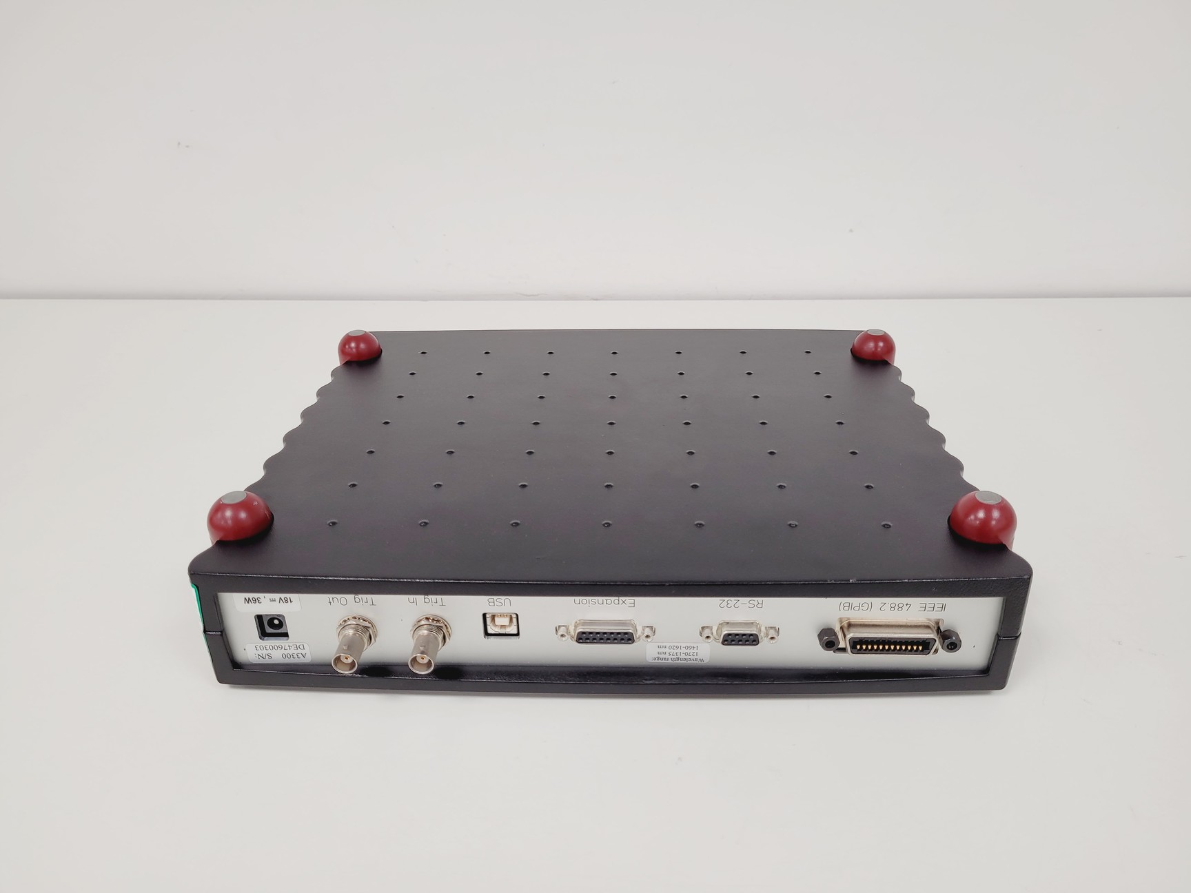 Image of Adaptif Phototonics Polarization Synthesizer Model. A3300 Lab