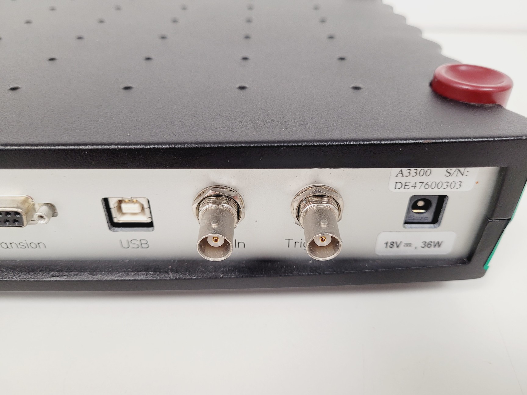 Image of Adaptif Phototonics Polarization Synthesizer Model. A3300 Lab