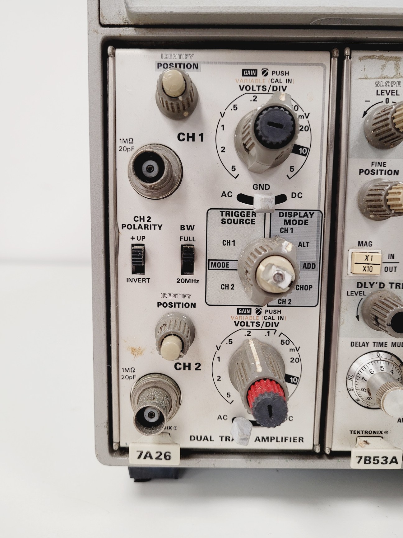 Image of Tektronix Large Screen Vertical Oscilloscope Model 7603 Lab