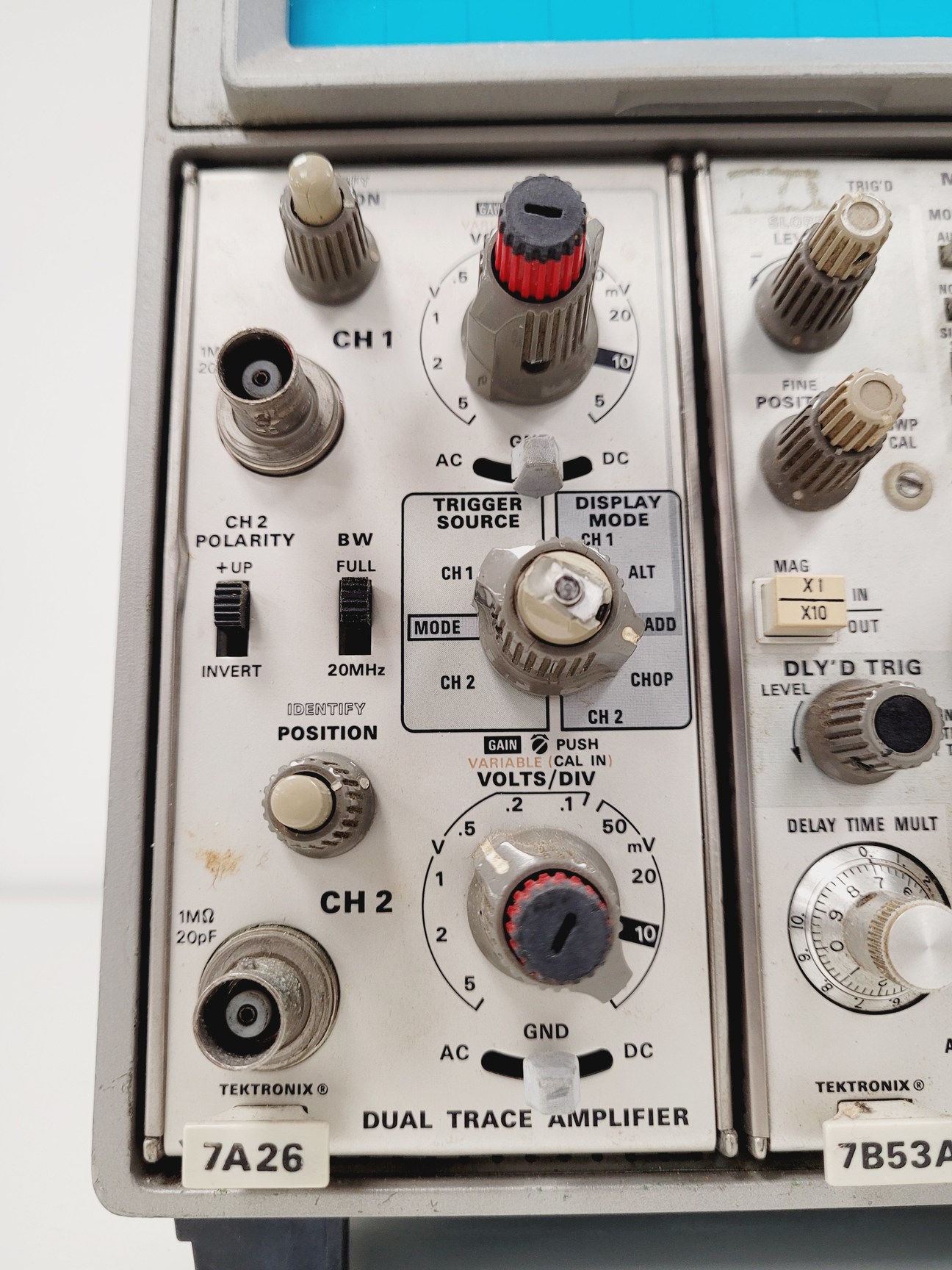 Image of Tektronix Large Screen Vertical Oscilloscope Model 7603 Lab