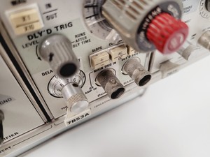 Thumbnail image of Tectronix Acquisition Oscilloscope Unit  Model 7704 A Lab