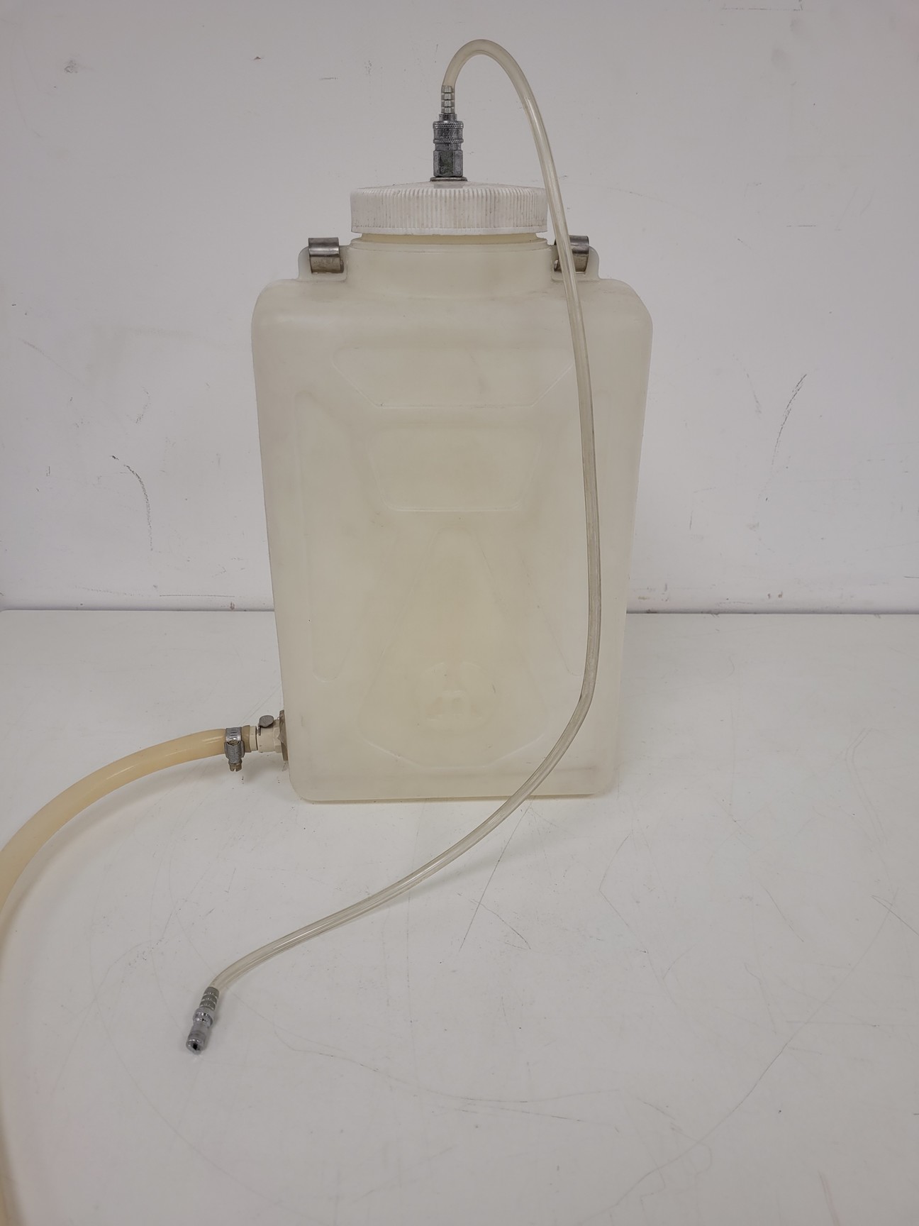 Image of Tomtec Cell Harvester 96 System - Mach 3 with Autotrap 24 & GAST Pump Lab