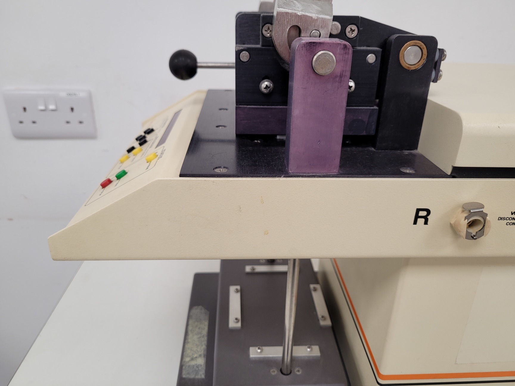 Image of Tomtec Cell Harvester 96 System - Mach 3 with Autotrap 24 & GAST Pump Lab