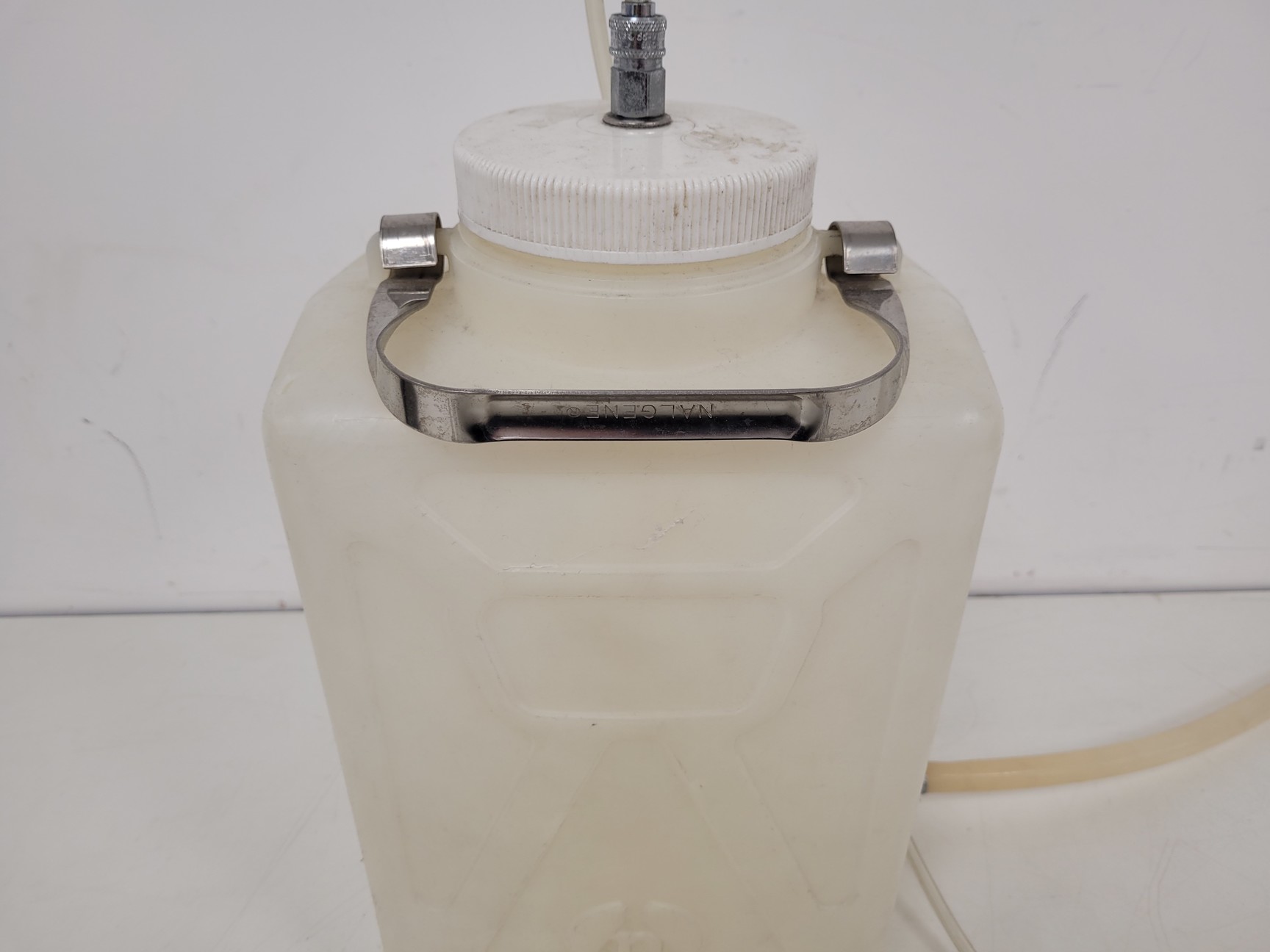Image of Tomtec Cell Harvester 96 System - Mach 3 with Autotrap 24 & GAST Pump Lab
