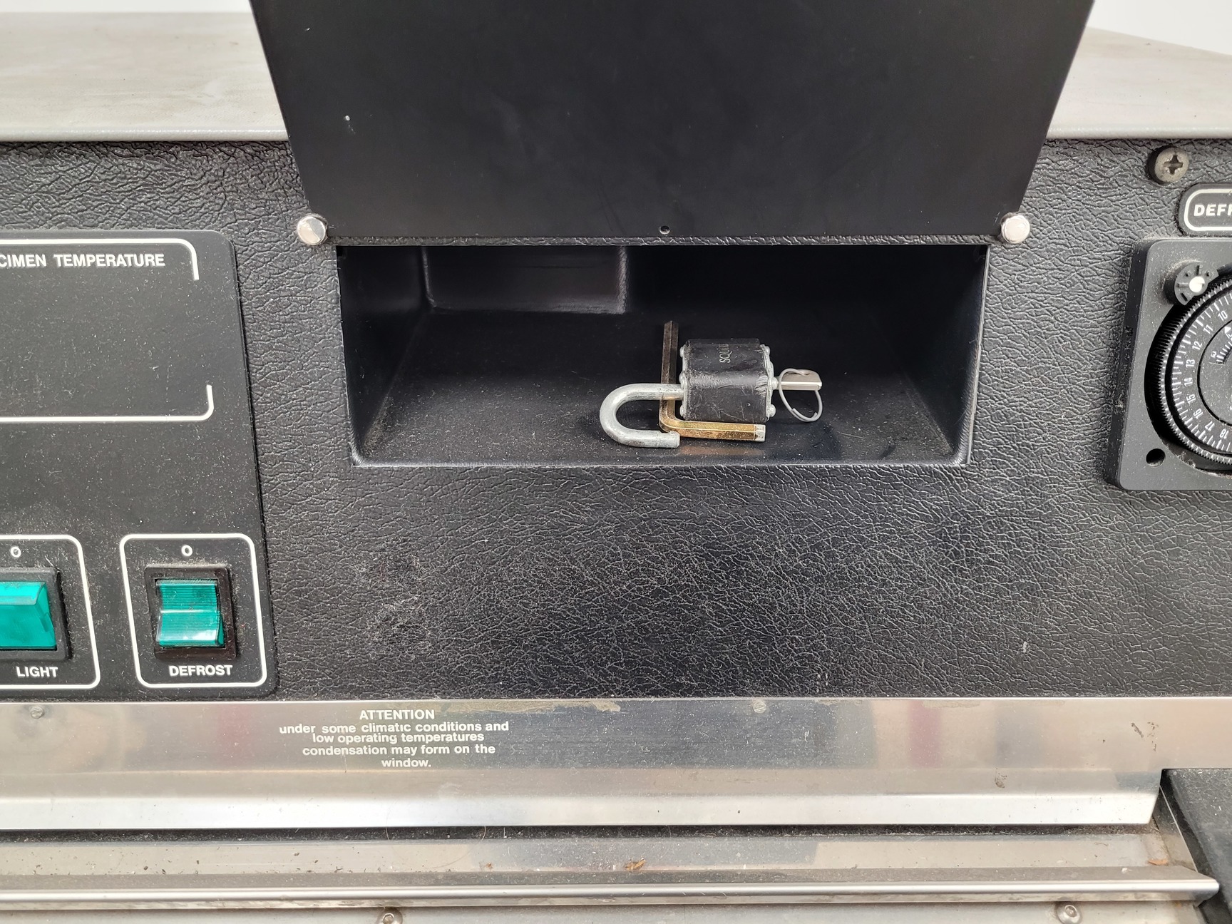 Image of Bright Refrigerated Cryostat SC15B Lab Spares/Repairs