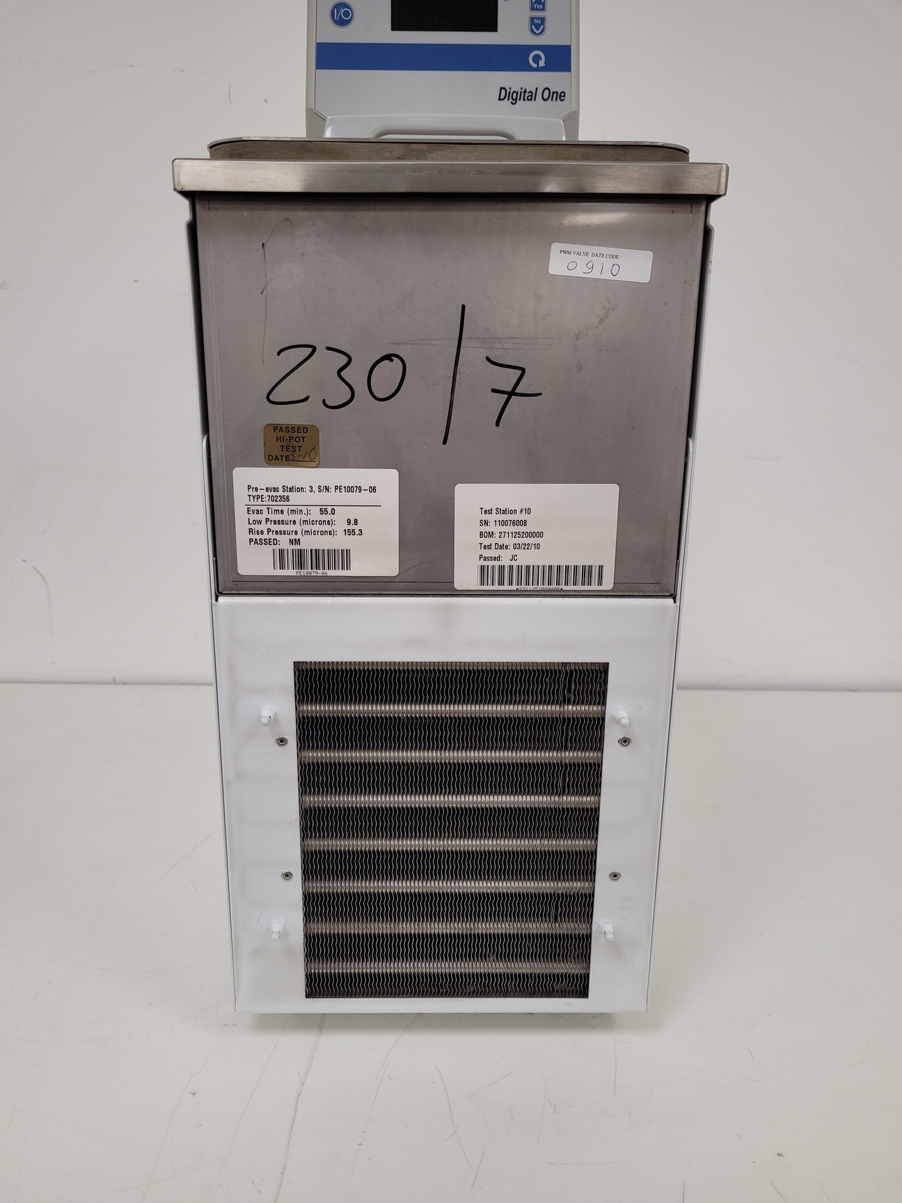 Image of Thermo Fisher Scientific NESLAB RTE 7 Circulating Water Bath Refrigerated Lab