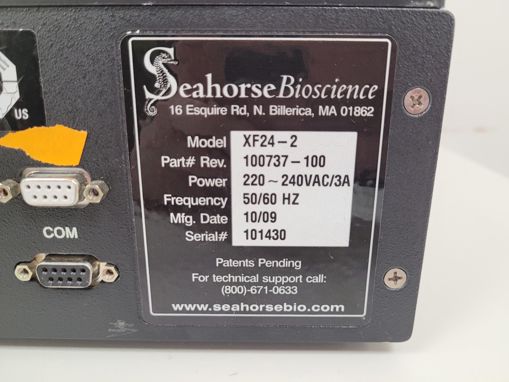 Image of SeaHorse Bioscience Extracellular Flux Analyser System  Model: XF24-2 Lab