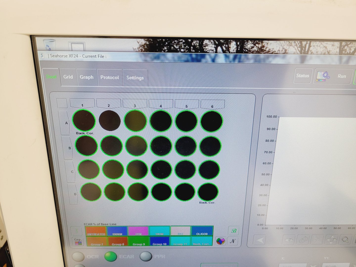 Image of SeaHorse Bioscience Extracellular Flux Analyser System  Model: XF24-2 Lab