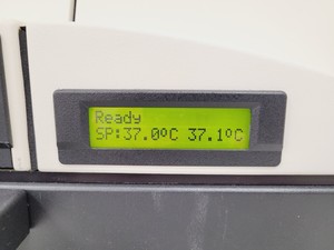 Thumbnail image of SeaHorse Bioscience Extracellular Flux Analyser System  Model: XF24-2 Lab
