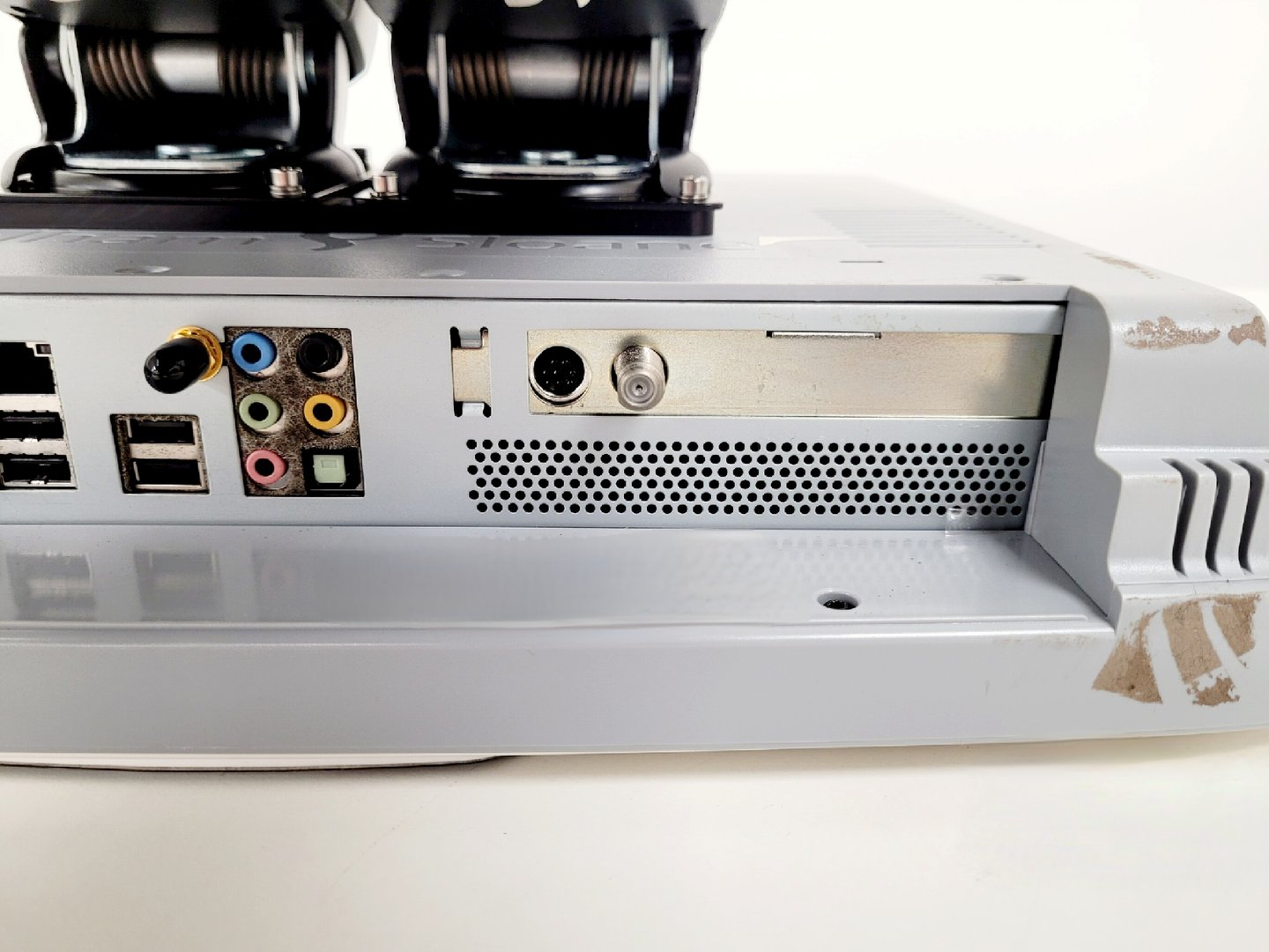 Image of SeaHorse Bioscience Extracellular Flux Analyser System  Model: XF24-2 Lab
