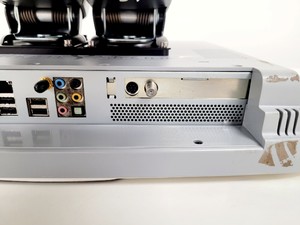 Thumbnail image of SeaHorse Bioscience Extracellular Flux Analyser System  Model: XF24-2 Lab