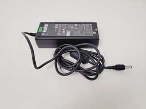 Thumbnail image of SeaHorse Bioscience Extracellular Flux Analyser System  Model: XF24-2 Lab