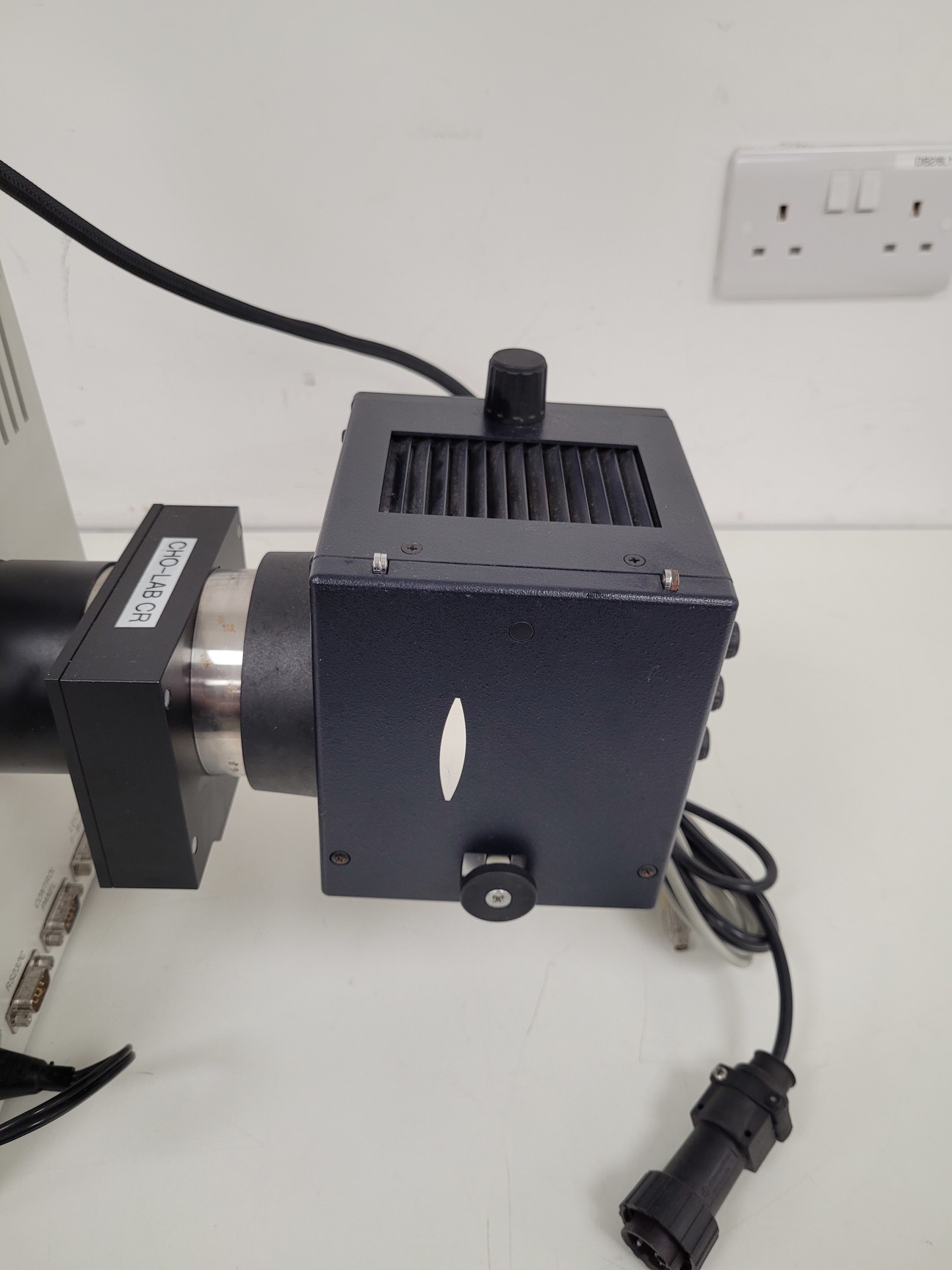 Image of Leica DM IRBE Inverted Motorised Microscope w/ 3 x Objectives HCX PL  Lab