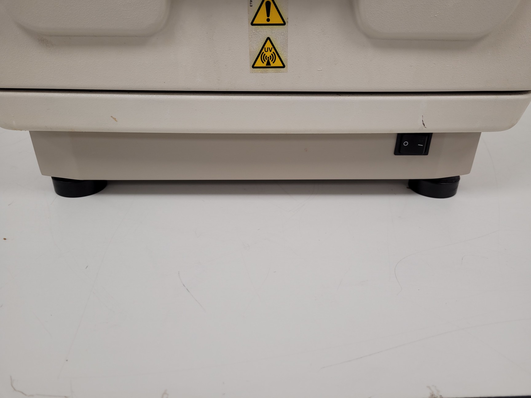 Image of Bio-Rad ChemiDoc MP Imaging System Universal Hood III Lab