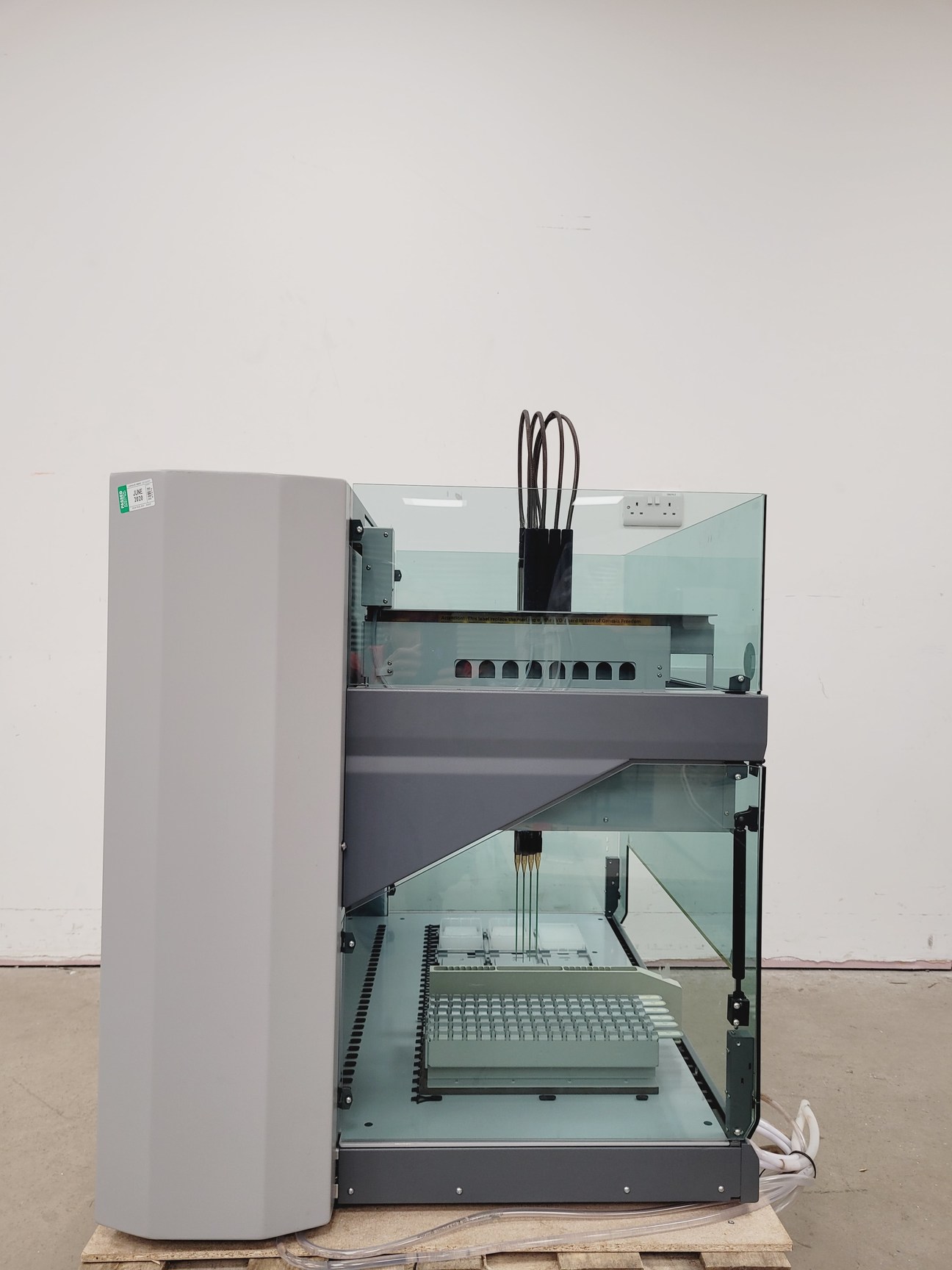 Image of Tecan Freedom EVO-2 100 Liquid Handling Robot Lab Spares/Repairs