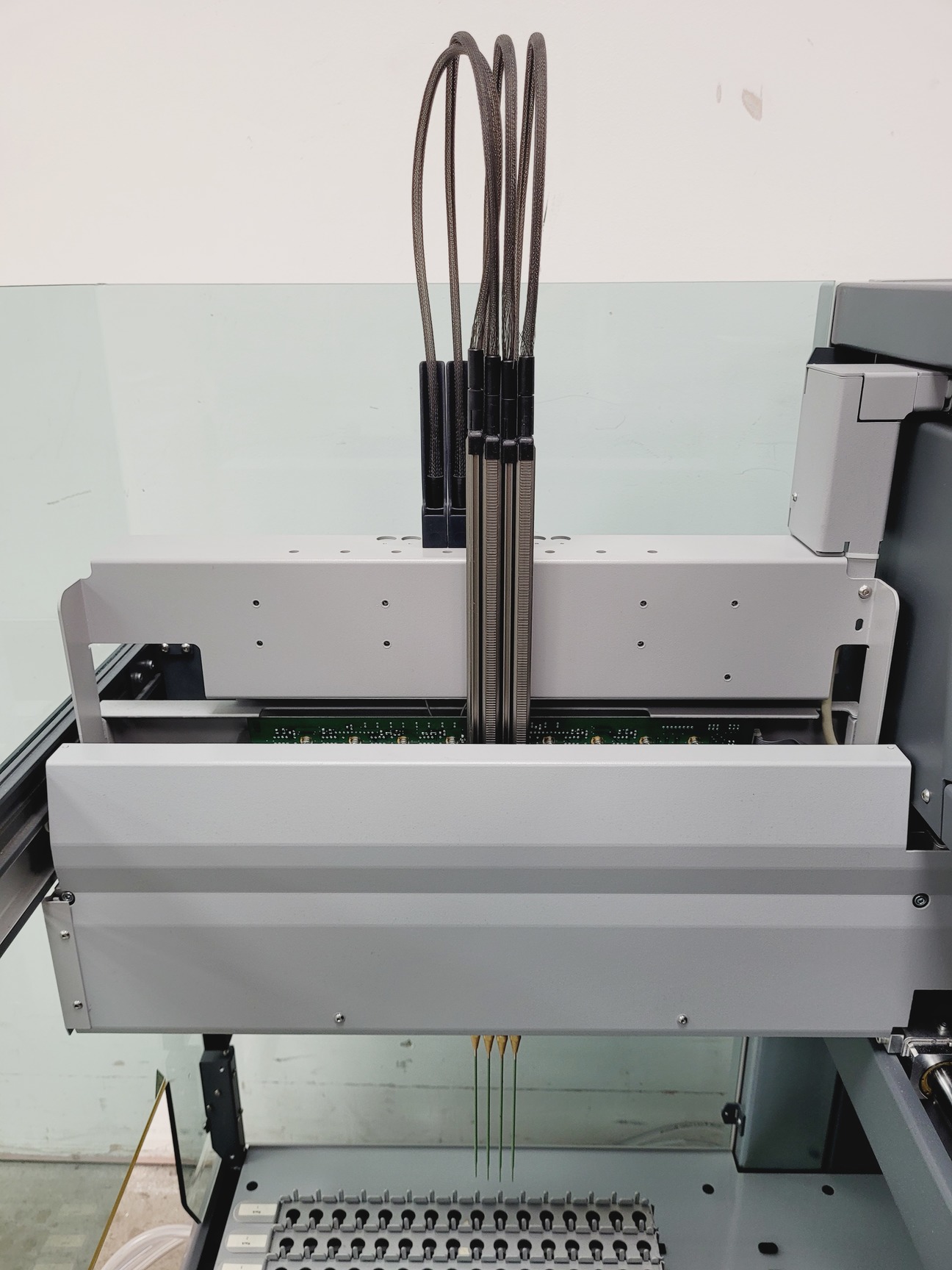 Image of Tecan Freedom EVO-2 100 Liquid Handling Robot Lab Spares/Repairs